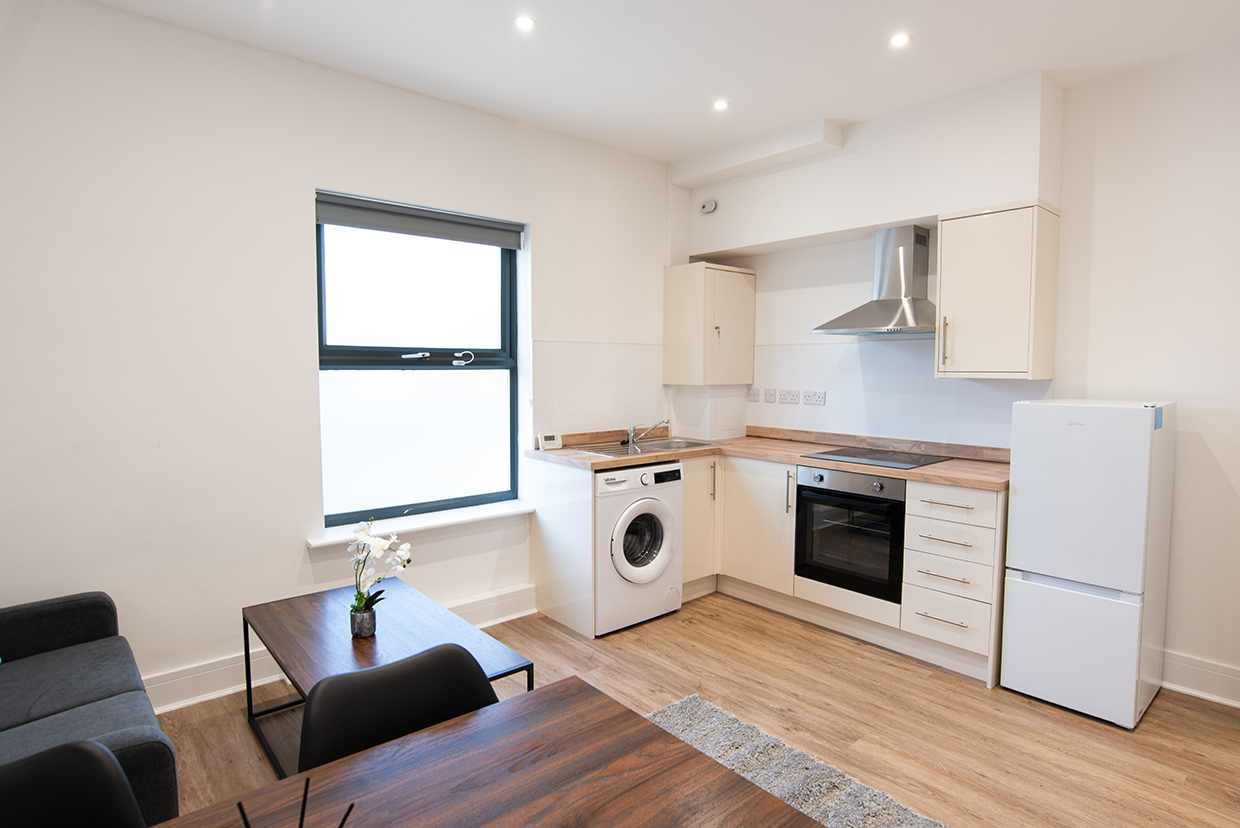 Flat 1 Living Area (2)